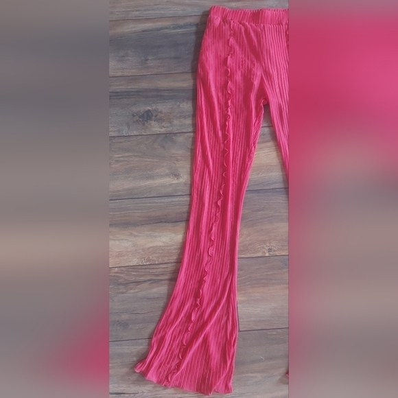 Zara Pink Wide Leg Ruffle Detail Pants W/Elastic Waistband & Shorts Underneath - Picture 4 of 7